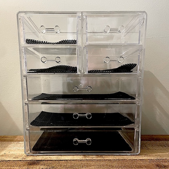 Other - Acrylic Makeup Organizer